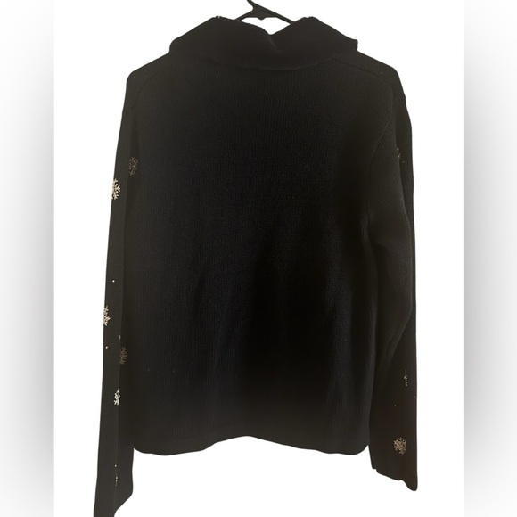 Vintage Victoria Jones Black Faux Fur Christmas Poinsettia Cardigan Size Medium - Picture 6 of 12